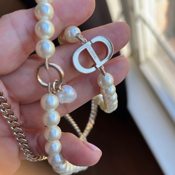 Christian Dior 30 Montaigne Long Necklace brand new - Picture 5 of 9